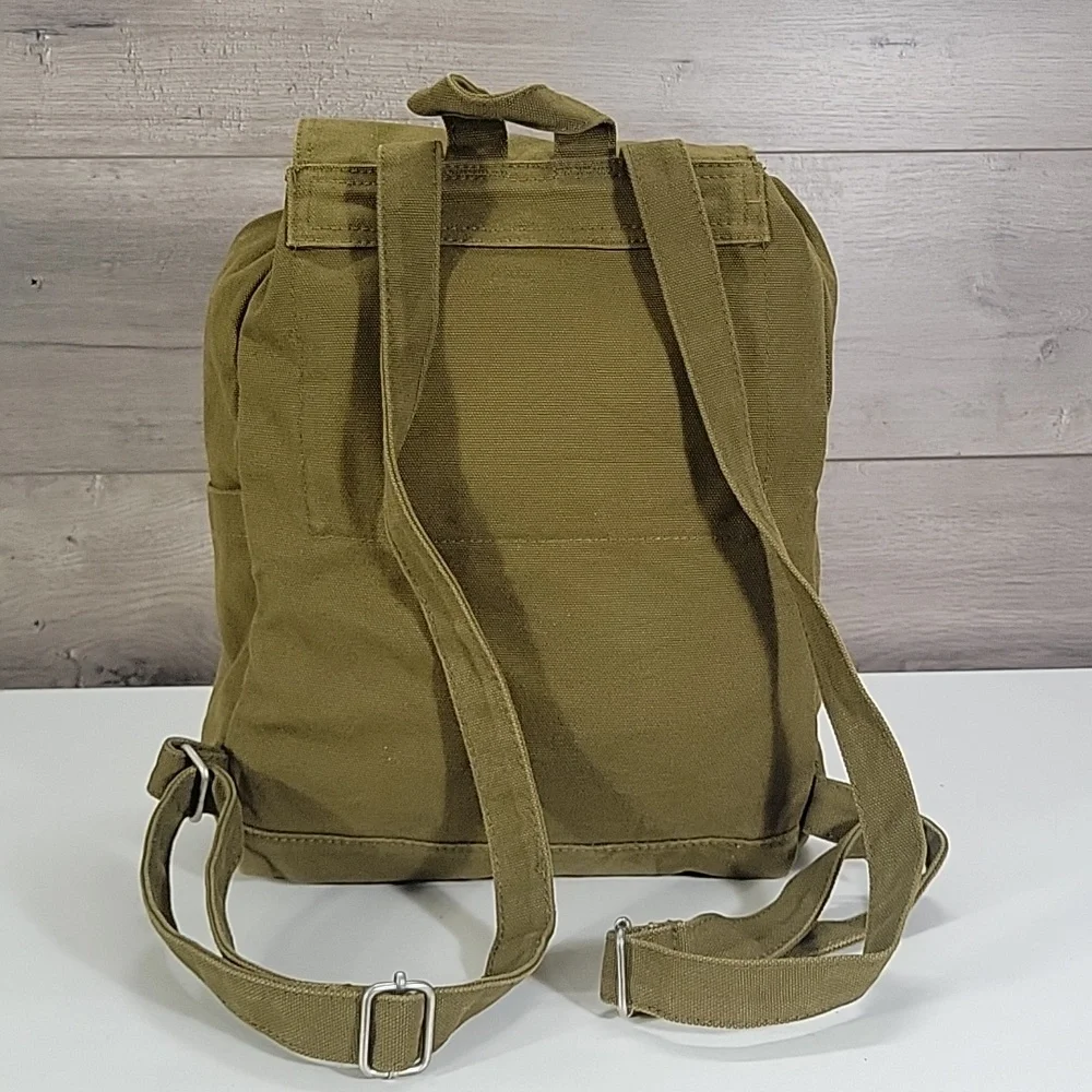Baggu Olive Green Canvas Drawstring Backpack